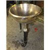 STAINLESS STEEL ROUND DROP-IN HAND SINK