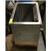 Image 1 : SS ICE BIN W// DRAIN17"X 12"X 16"