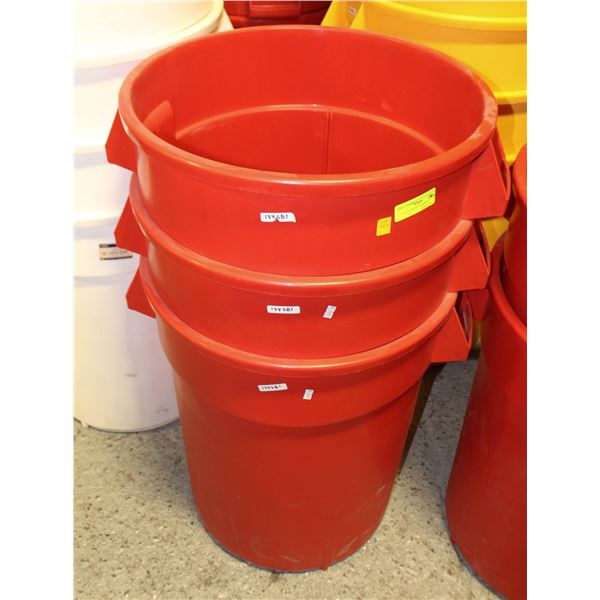 LOT OF 3 NEW RED MARINO GLADIATOR 32 GAL TRASH CAN