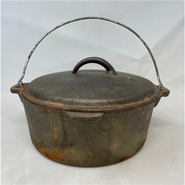 Cast Iron Pot 10"D
