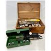 Image 1 : Sewing Kit & Singer Sewing Machine Part