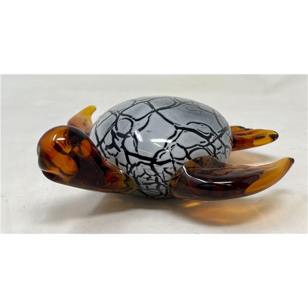 Art Glass Turtle 8"L