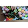 Image 14 : Lot of 4 Large Boxes of Various Floral Décor Items