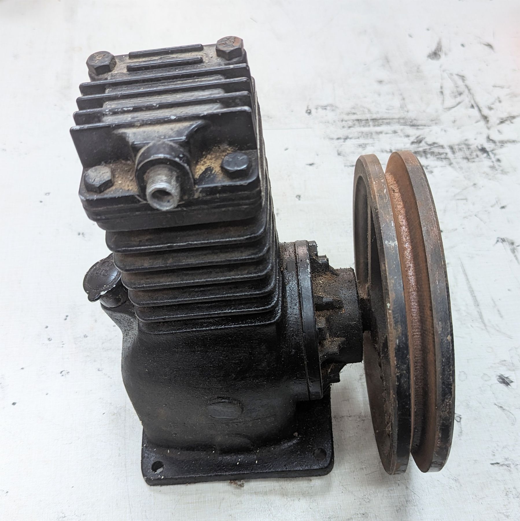 Single Cylinder Compressor Head