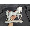 Image 6 : Set of 2 Princeton Gallery Unicorns - Yuletide Splendor and Yuletide Grace 