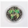 Image 2 : 2002 1-OZ FINE SILVER MAPLE LEAF COLOURED COIN IN