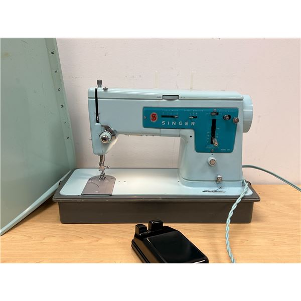 Vintage Singer Model 347 Sewing Machine With Carry Case as pictured