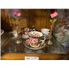 Image 1 : 3 Saucers & Plates - Royal Albert, Fine Porcelain & Antique Flower Pens Center Pieces