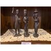 Image 1 : 3 African Statues