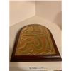 Image 3 : Framed Brass Traditional Emblem & Arabic Plaque With Decor