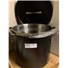 Image 3 : Brand New 16 QT Stock Pot With Lid & Brand New Mugs