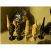 Image 2 : Assorted Home Decor & Chess Board Pieces