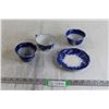 Image 1 : (3) Mismatched Flowing Blue Teacups, Saucer