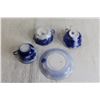 Image 6 : (3) Mismatched Flowing Blue Teacups, Saucer
