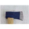 Image 5 : BNT Canada Hatchet