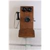 Image 1 : Antique Northern Electric Wooden Wall Phone - Rings