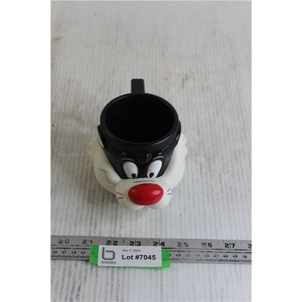 Sylvester Looney Tunes Mug