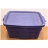 Image 2 : *(2) Rubbermaid 24"x40"x41.9"in & 50 L