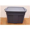 Image 2 : *(2) Rubbermaid 24"x40"x41.9"in & 50 L