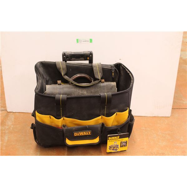 DeWalt Light Handle Roller Bag & Leather File Folder