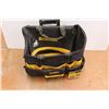 Image 2 : DeWalt Light Handle Roller Bag & Leather File Folder