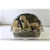 Image 1 : Soap/Shampoo Gift Basket (NIB)