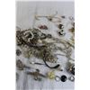 Image 3 : (10+) Pieces Costume Jewelry