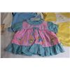 Image 3 : (5) Pieces Childrens Clothing