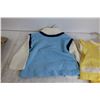Image 4 : (5) Pieces Childrens Clothing