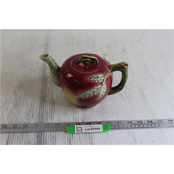 Apple Teapot - Hand Painted