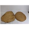 Image 5 : (2) Relief Pictures