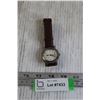 Image 1 : Designer Quartz Watch - Day/Date, Runs