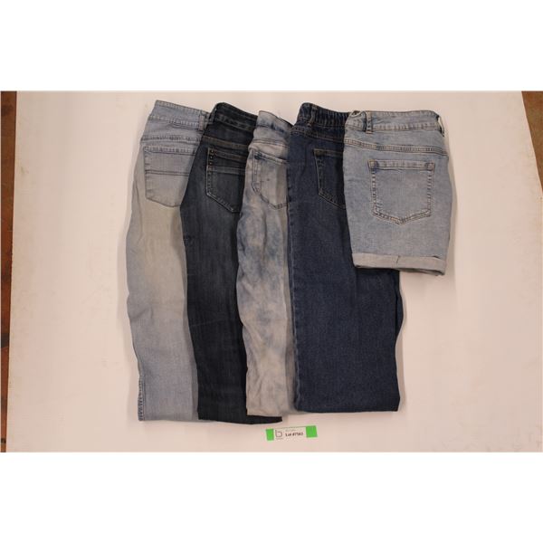 (4) Ladies Jeans / George Classic / Blue Notes / WarehouseOne