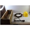 Image 1 : Tire Iron + Hard Hat + Spring Cable in Crate