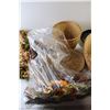Image 3 : *(2) Wicker Baskets + Halloween Tray + Fall Decorations