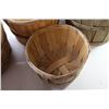 Image 2 : *(4) Bushel Baskets