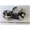 Image 1 : (5) Assorted Pots w/Lids