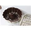 Image 3 : Pans - Bundt Cake Pans - Cupcake - Roasting