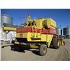 Image 4 : 1983 New Holland Combine