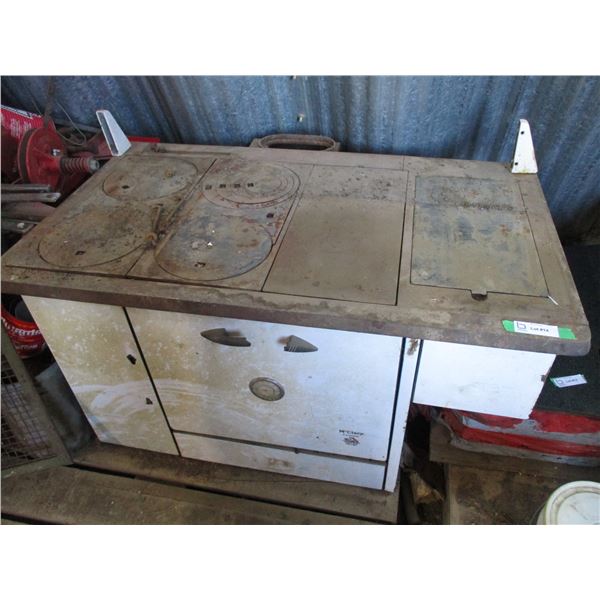 McClary Crown Wood Stove 44x25 (Only bottom)