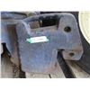 Image 3 : (4) Tractor Weights