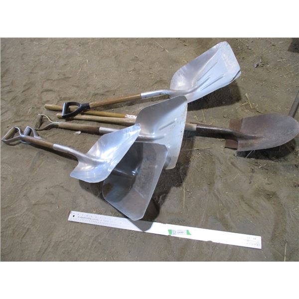 (2) Spades and (4) Aluminum Grain Shovels