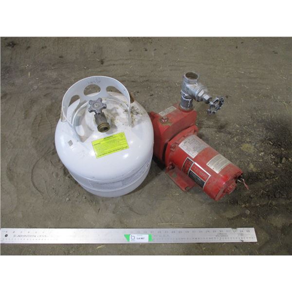 20lb Propane Tank, Red Lion Water Pump (Parts)