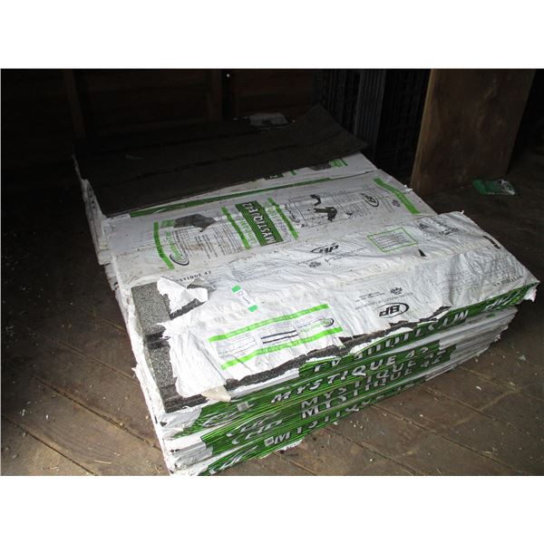 Shingles Mystique 42 Grey Mixture 3 Tab and Sculptured Roof Grey in Colour 19 Bundles