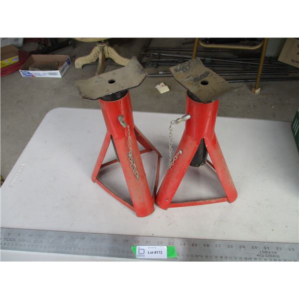 (2) Jack Stands