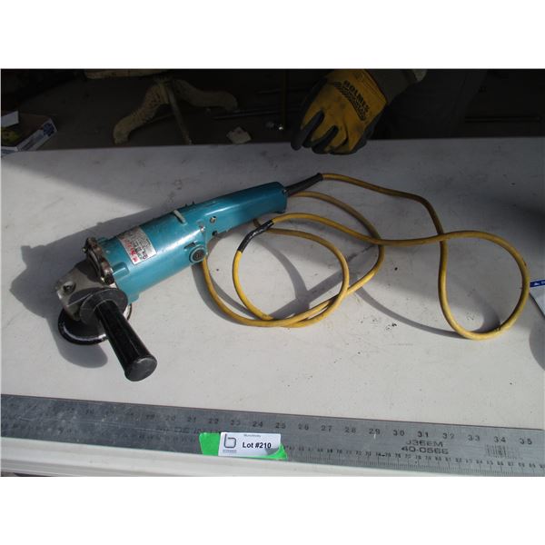 Makita Angle Grinder Cord has Been Repaired Bodnarus Auctioneering