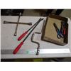Image 1 : Tire Wrench, Pry Bar, Tin Snips, Wheel Wrench