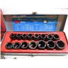 Image 5 : Router Bit Kit, Miscellaneous Hooks, Hinges, Metric and Inch Socket Wrench Set, Antenna