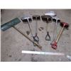 Image 1 : Shovels, Snow Scraper