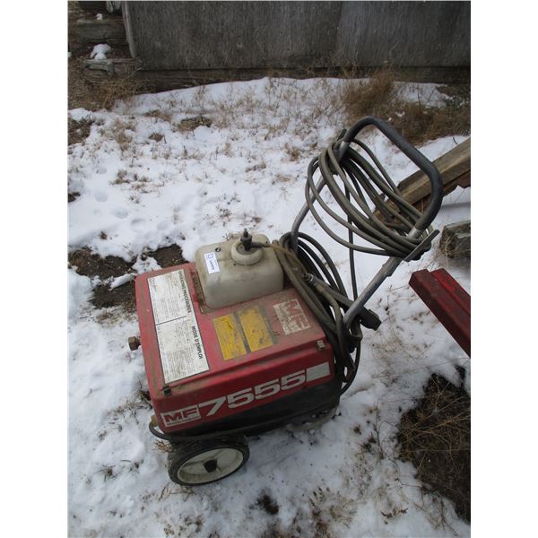 Massey Ferguson 7555 Pressure Washer